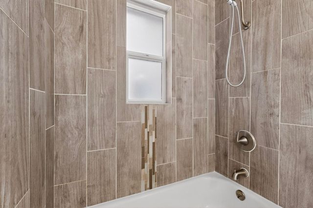 8715 Claremont Avenue NE, Albuquerque, NM 87112