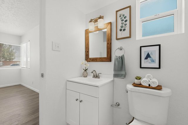 8715 Claremont Avenue NE, Albuquerque, NM 87112