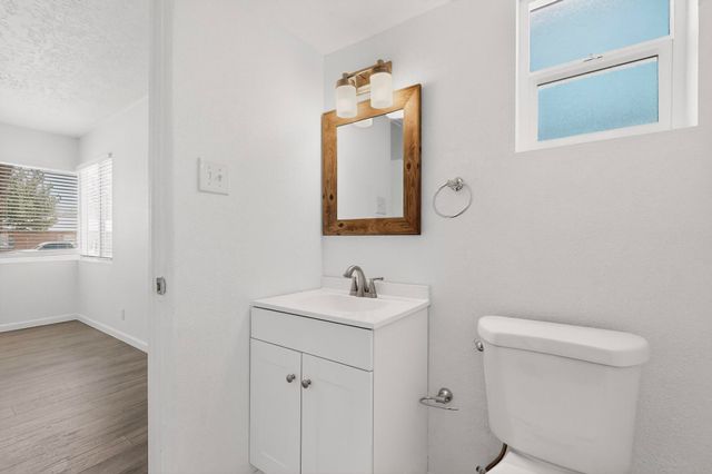 8715 Claremont Avenue NE, Albuquerque, NM 87112