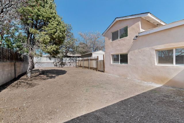 8715 Claremont Avenue NE, Albuquerque, NM 87112