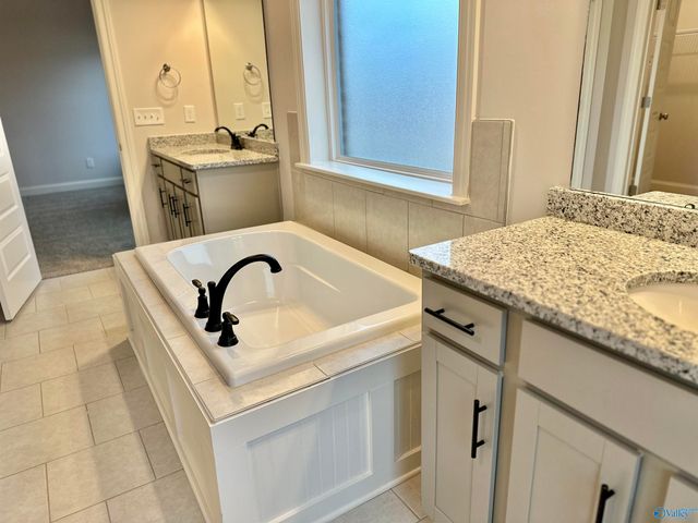 124 Fairways Pass, Meridianville, AL 35759