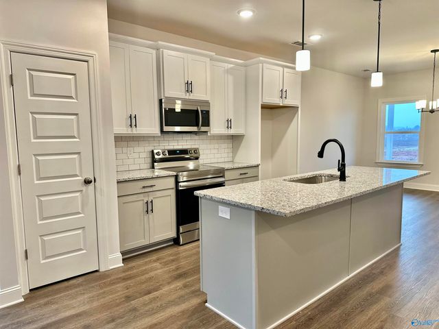 124 Fairways Pass, Meridianville, AL 35759