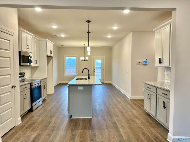 124 Fairways Pass, Meridianville, AL 35759