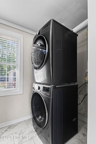 2724 Northwoods Drive, Jacksonville, NC 28540