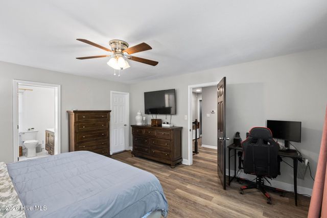 2724 Northwoods Drive, Jacksonville, NC 28540