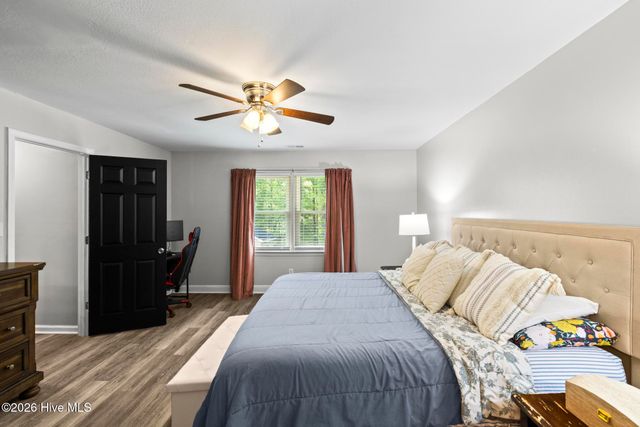 2724 Northwoods Drive, Jacksonville, NC 28540