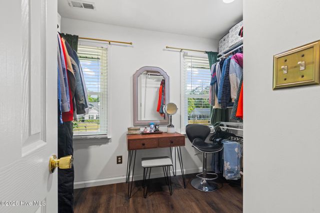 2724 Northwoods Drive, Jacksonville, NC 28540