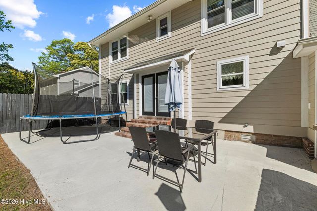 2724 Northwoods Drive, Jacksonville, NC 28540