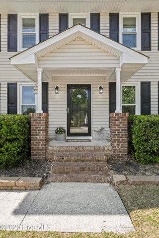 2724 Northwoods Drive, Jacksonville, NC 28540