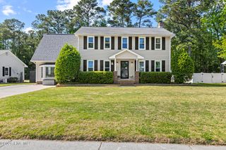 2724 Northwoods Drive, Jacksonville, NC 28540