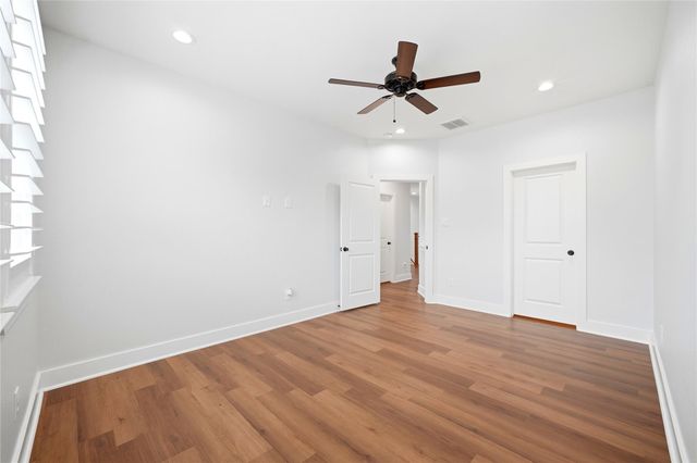 2125 Paul Quinn Street, Houston, TX 77091