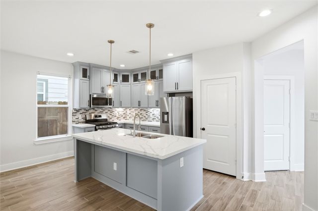2125 Paul Quinn Street, Houston, TX 77091