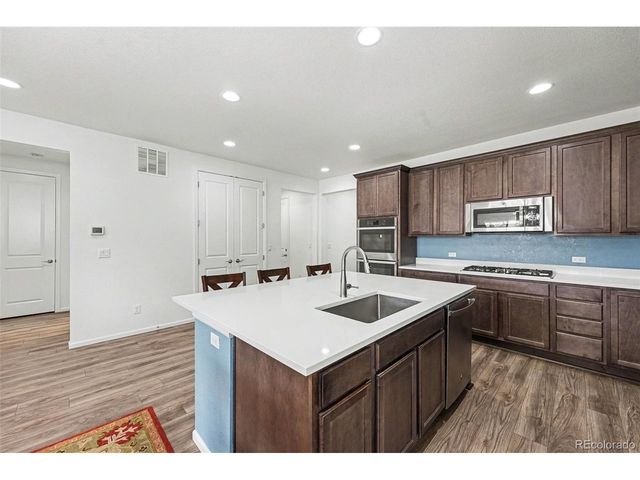 3708 White Rose Loop, Castle Rock, CO 80108