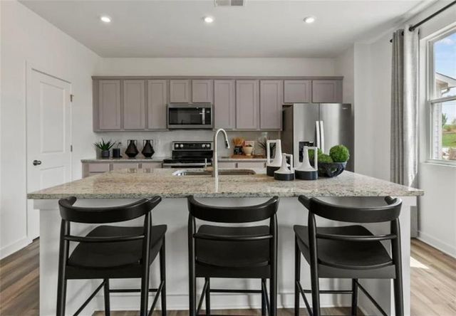 46 POPLAR BLUFF, Jefferson, GA 30549