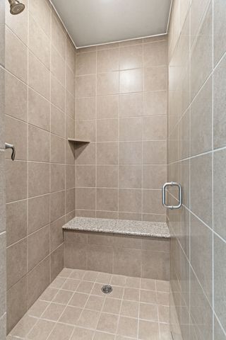 7452 Reverchon Drive, Irving, TX 75063