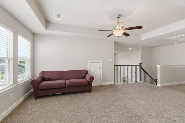 7452 Reverchon Drive, Irving, TX 75063