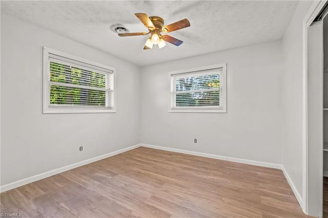 18 Colonial Drive, Lexington, NC 27292