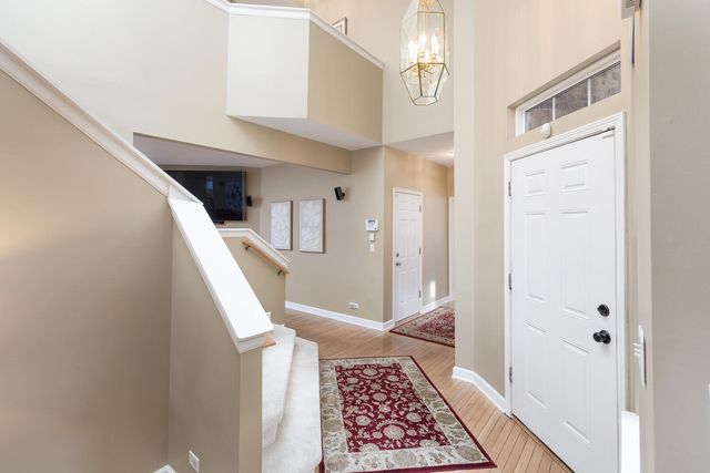 1606 FAIRFAX Lane, Oakbrook Terrace, IL 60181