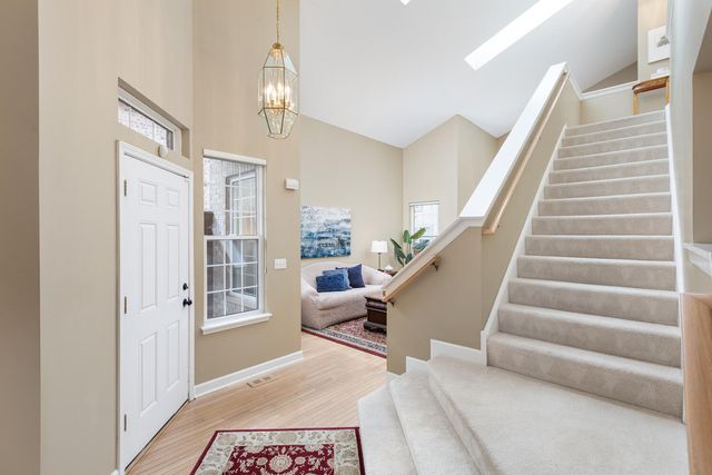 1606 FAIRFAX Lane, Oakbrook Terrace, IL 60181