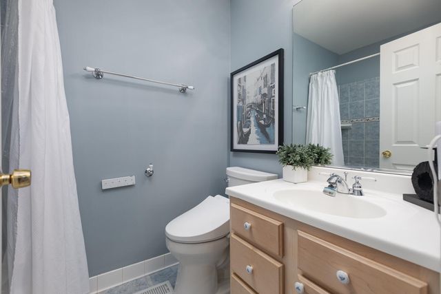 1606 FAIRFAX Lane, Oakbrook Terrace, IL 60181