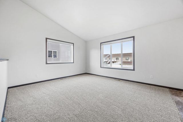 1324 4th Street NW, West Fargo, ND 58078