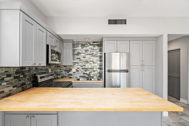 78200 Cortez Lane 143, Indian Wells, CA 92210