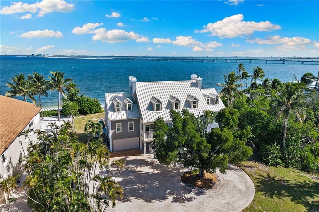 1069 Bird LN, SANIBEL, FL 33957 — photo 2