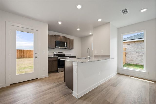 7415 64th Street, Lubbock, TX 79407