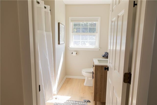 15 Old White Lane, Henrietta, NY 14623