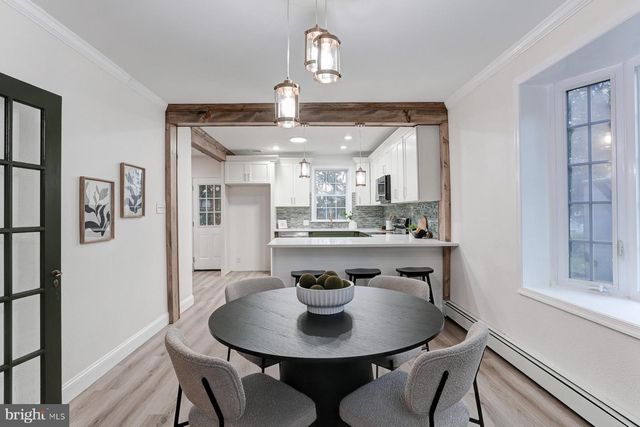 17 GIRARD AVE, Lancaster, PA 17603