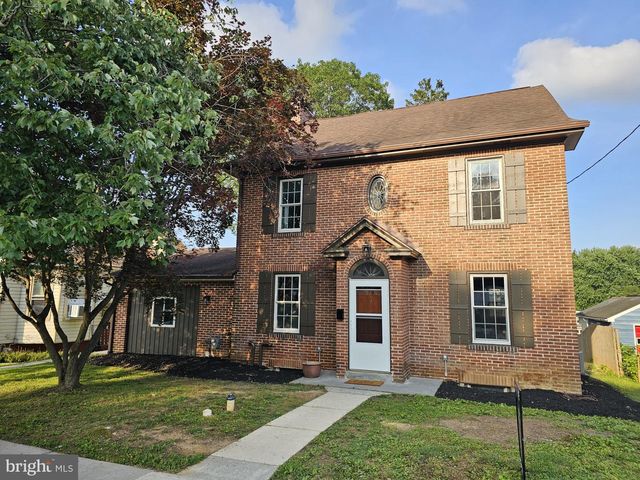 17 GIRARD AVE, Lancaster, PA 17603
