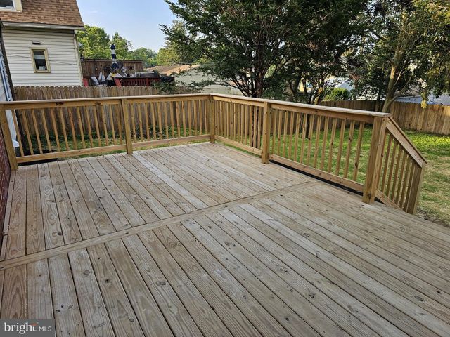 17 GIRARD AVE, Lancaster, PA 17603