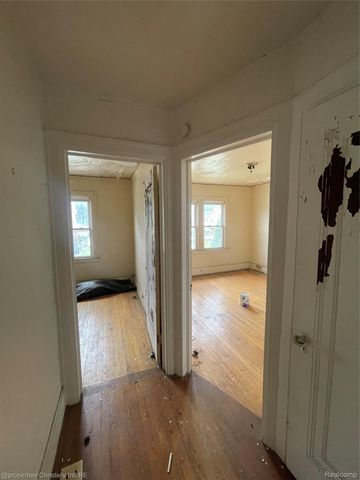 2454 Glynn Court, Detroit, MI 48206