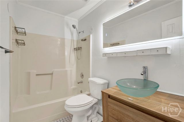 42 E Deerwood Road, Savannah, GA 31410