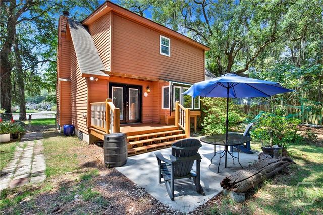42 E Deerwood Road, Savannah, GA 31410