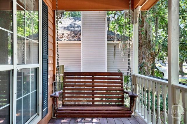 42 E Deerwood Road, Savannah, GA 31410
