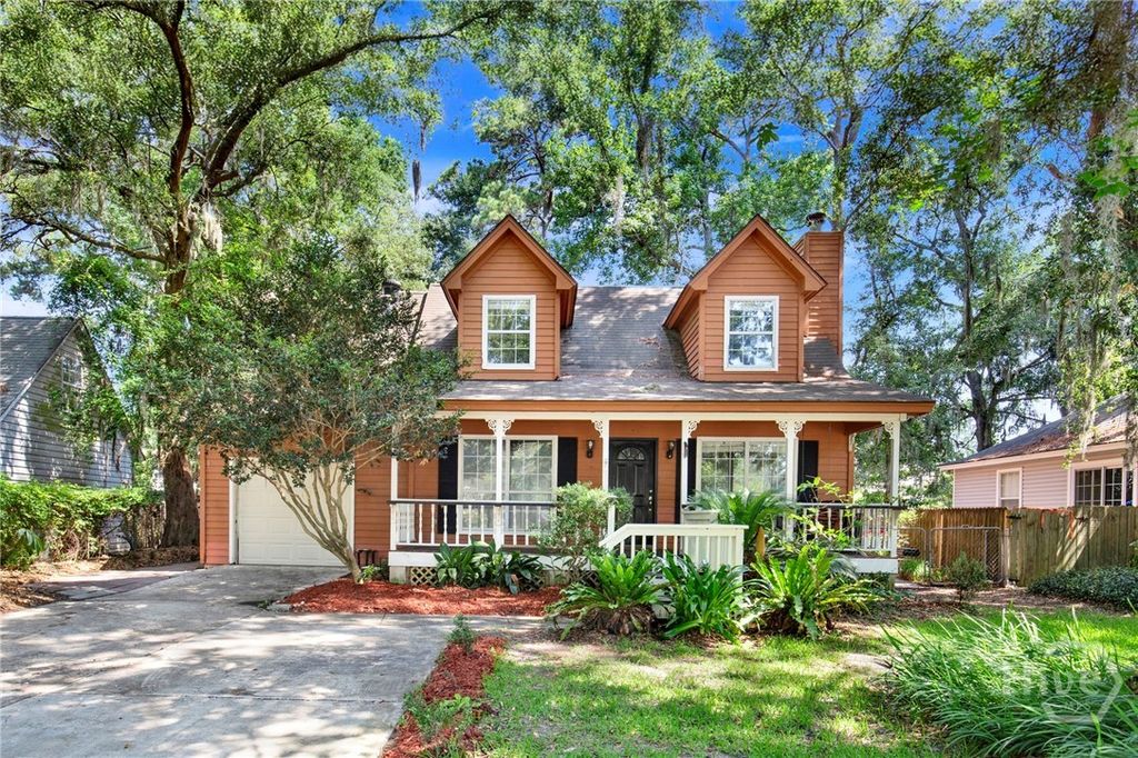 42 E Deerwood Road, Savannah, GA 31410