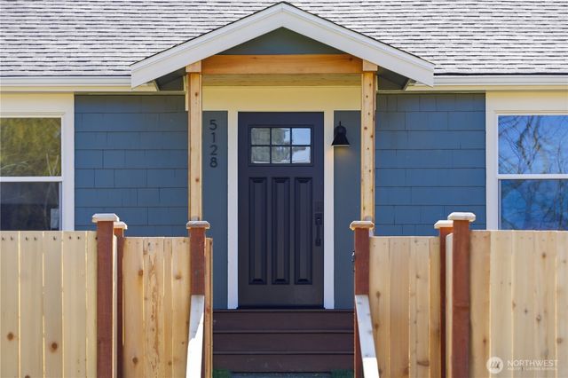 5128 N 39th Street, Tacoma, WA 98407