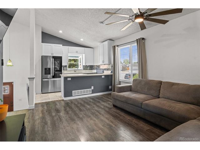 5301 E Aspen Ave, Castle Rock, CO 80104