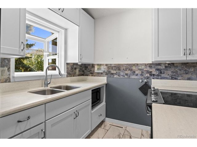 5301 E Aspen Ave, Castle Rock, CO 80104