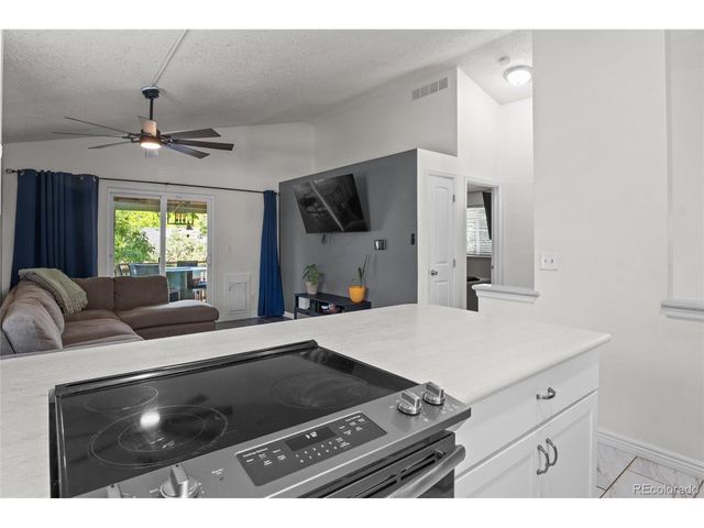 5301 E Aspen Ave, Castle Rock, CO 80104