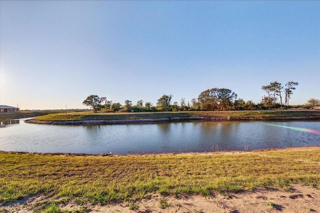 19111 FOX LANDING PLACE, Lakewood Ranch, FL 34211