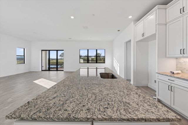 19111 FOX LANDING PLACE, Lakewood Ranch, FL 34211