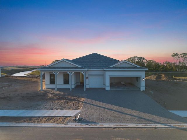 19111 FOX LANDING PLACE, Lakewood Ranch, FL 34211