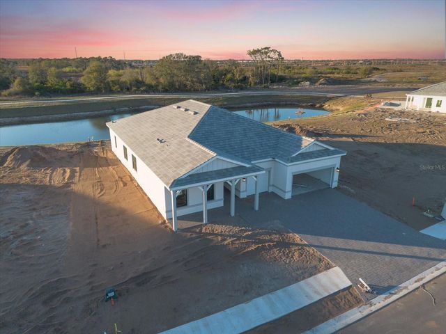 19111 FOX LANDING PLACE, Lakewood Ranch, FL 34211