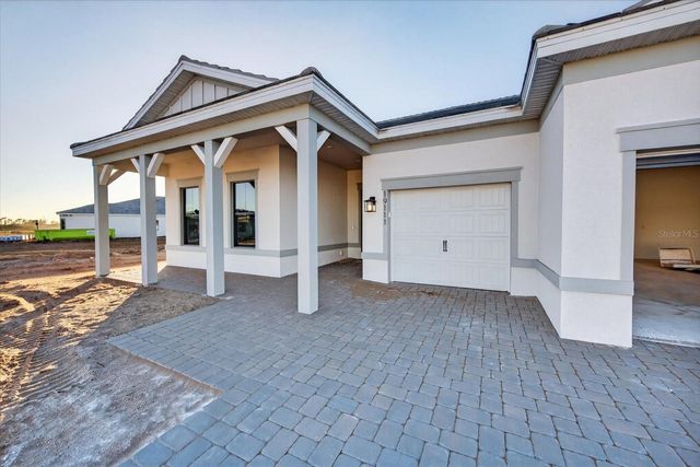 19111 FOX LANDING PLACE, Lakewood Ranch, FL 34211