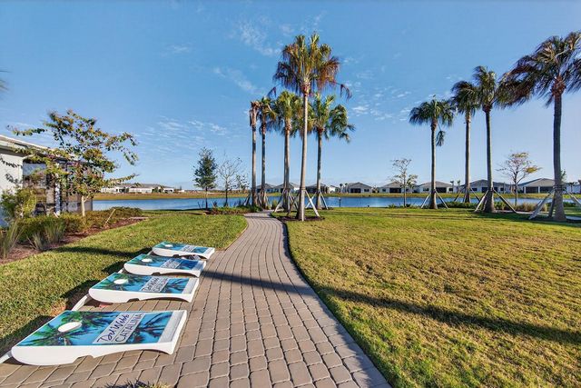 19111 FOX LANDING PLACE, Lakewood Ranch, FL 34211