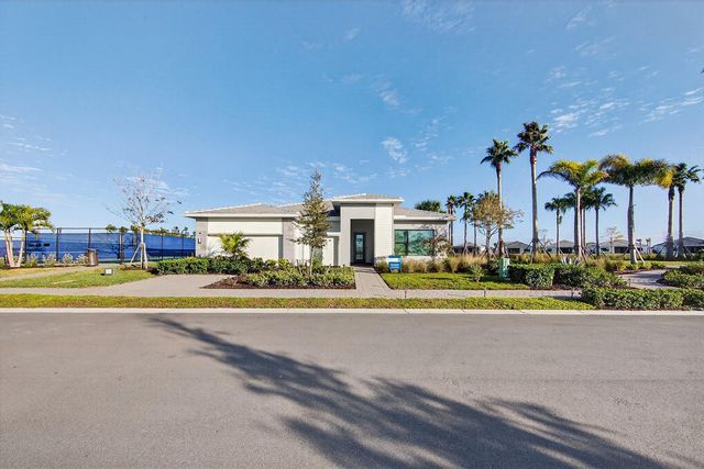 19111 FOX LANDING PLACE, Lakewood Ranch, FL 34211