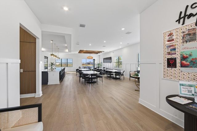 19111 FOX LANDING PLACE, Lakewood Ranch, FL 34211