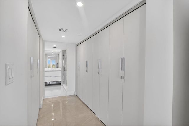 4301 N Ocean Boulevard 1105, Boca Raton, FL 33431